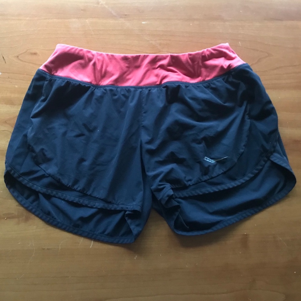 Saucony Running Shorts Sz S